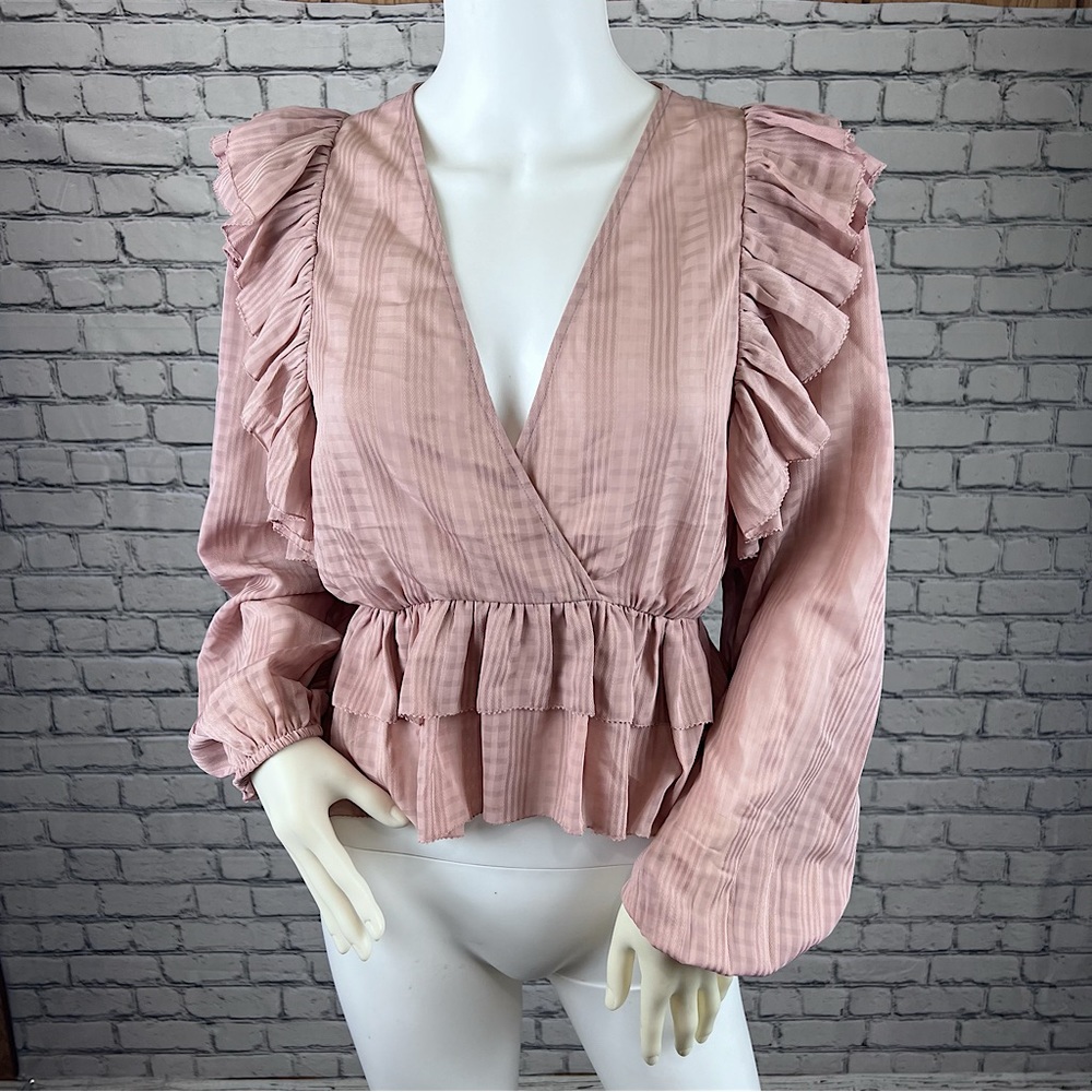 NWT Express Blush Peplum Blouse